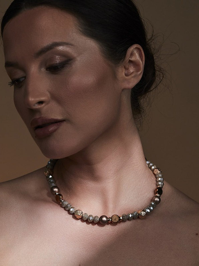 Linn necklace, taupe