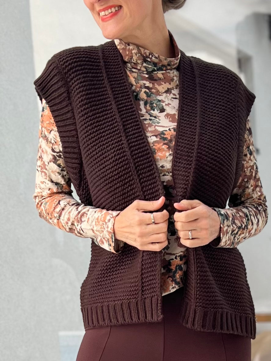 Sue cardigan, black coffee