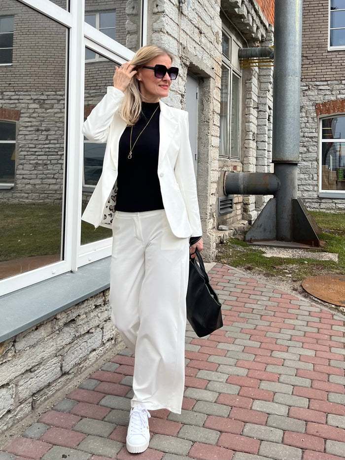 Aretha blazer, soft white