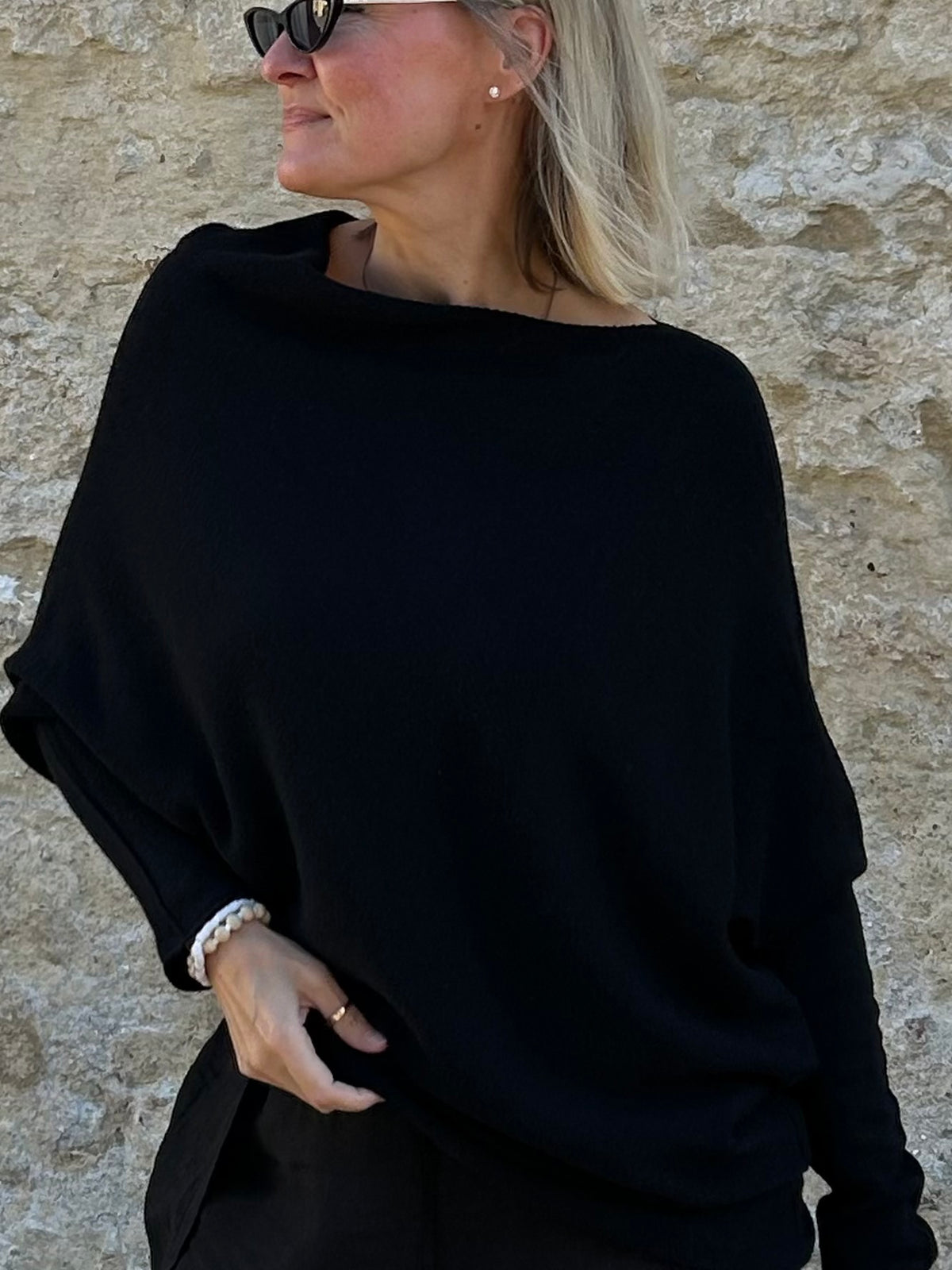 Clea asymmetrical sweater, black