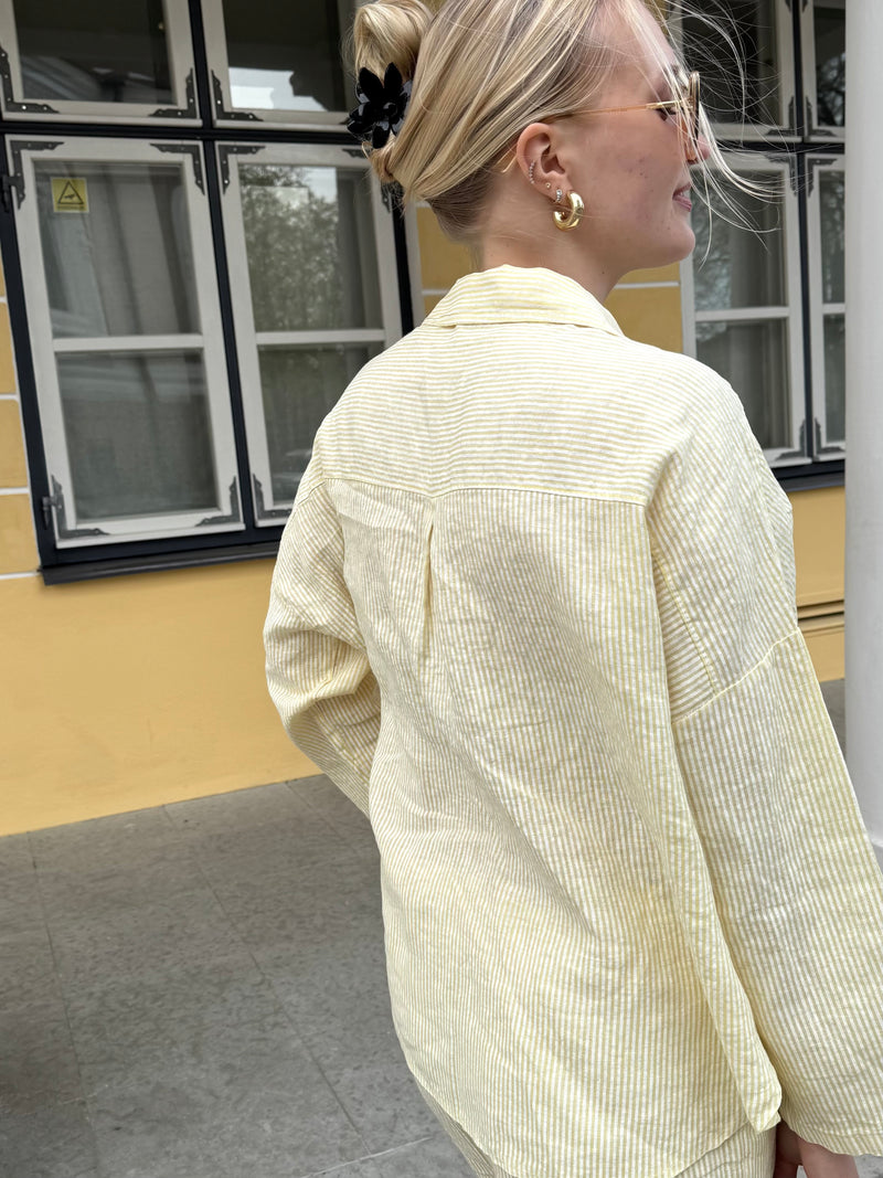 Elaine -pusero, vaaleankeltainen