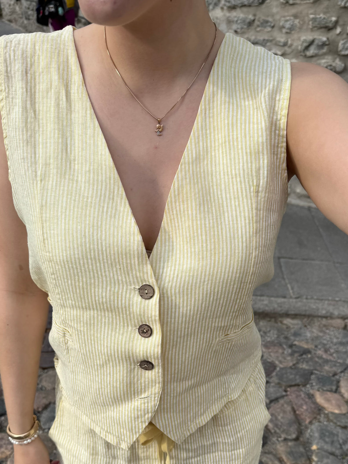 Elaine vest, light yellow