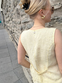 Elaine vest, light yellow