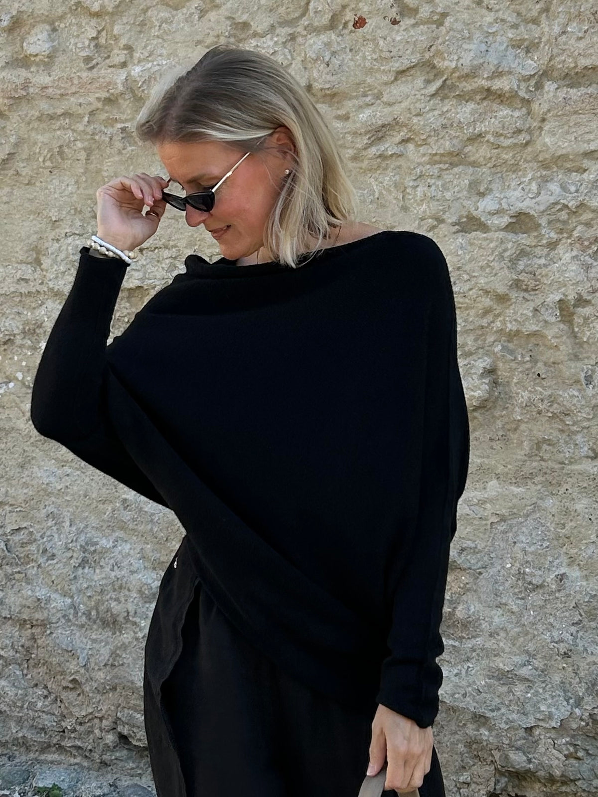 Clea asymmetrical sweater, black