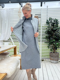 Fluffy cardigan, gray
