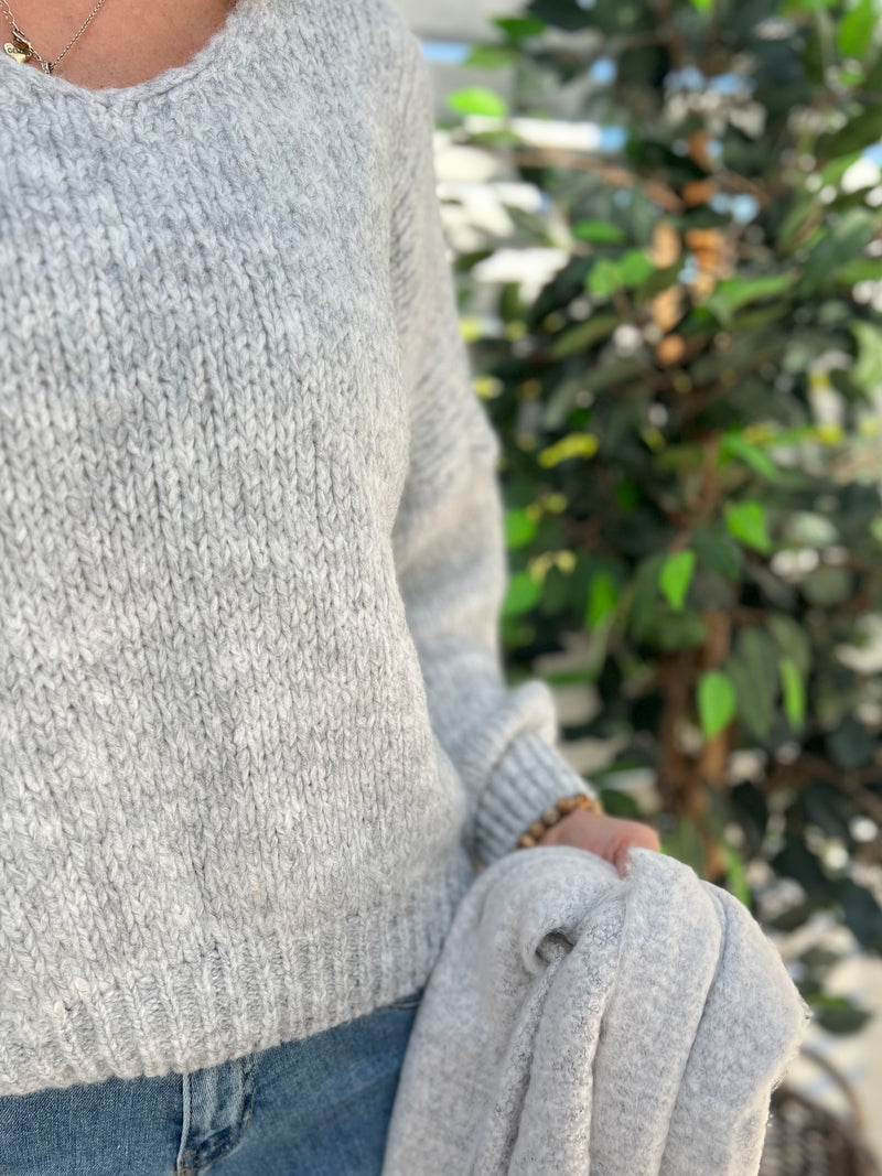 Nicola sweater, gray