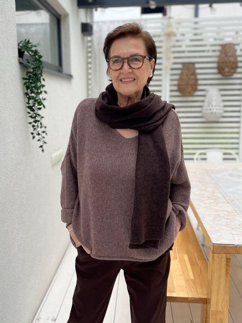 Kate sweater, chocolate brown