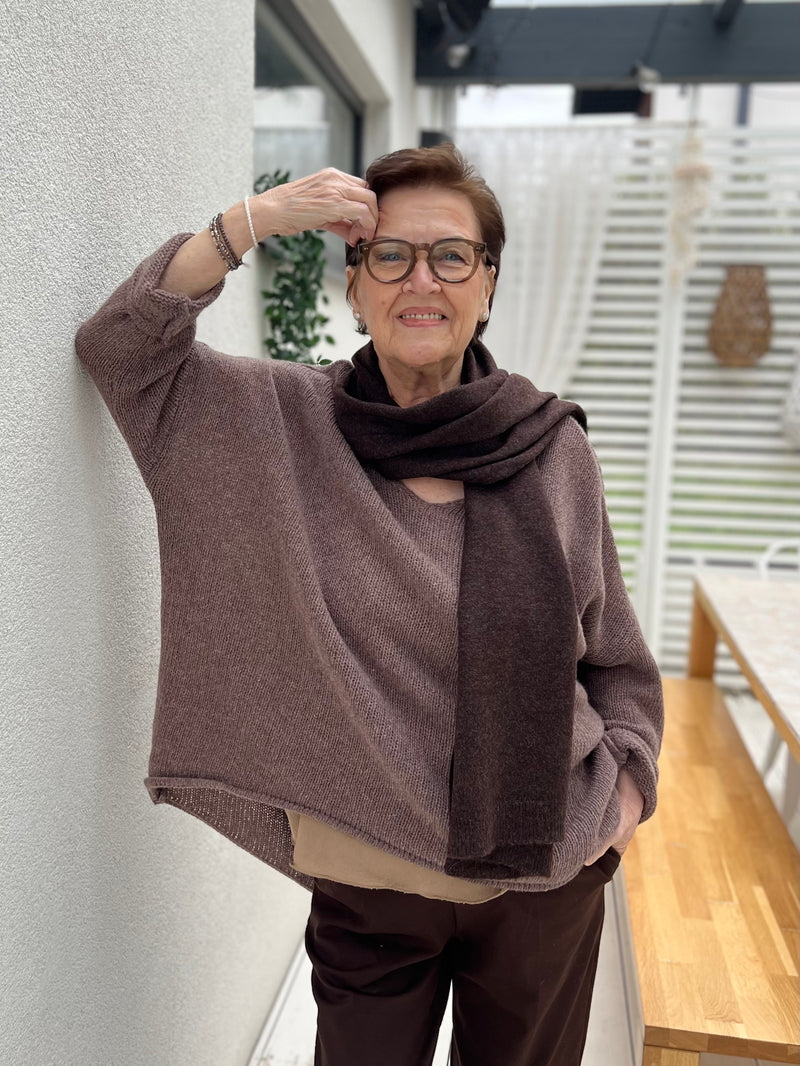 Kate sweater, chocolate brown