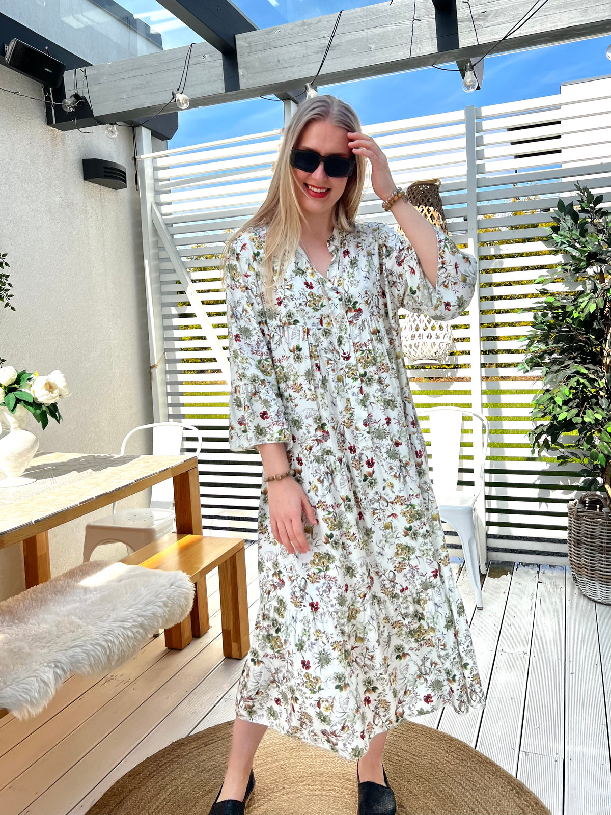 Summer Dream -mekko, valkoinen-vihreäkukka