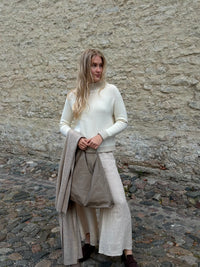 Amalia sweater, oat milk 