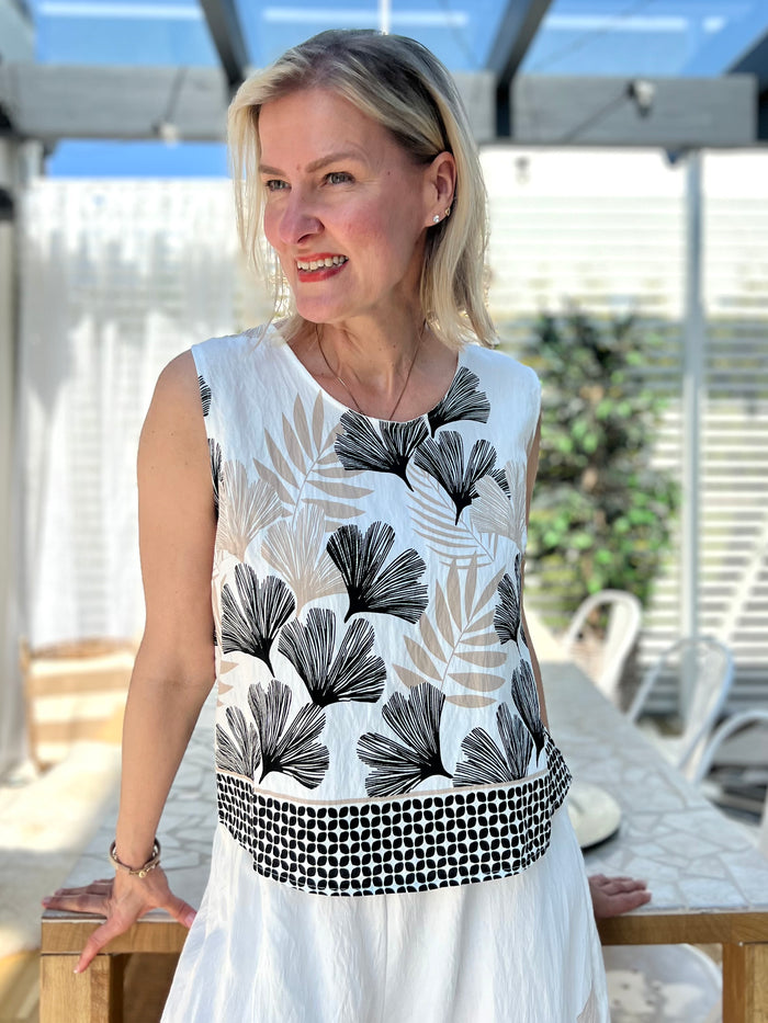 Palma Beach -toppi, musta