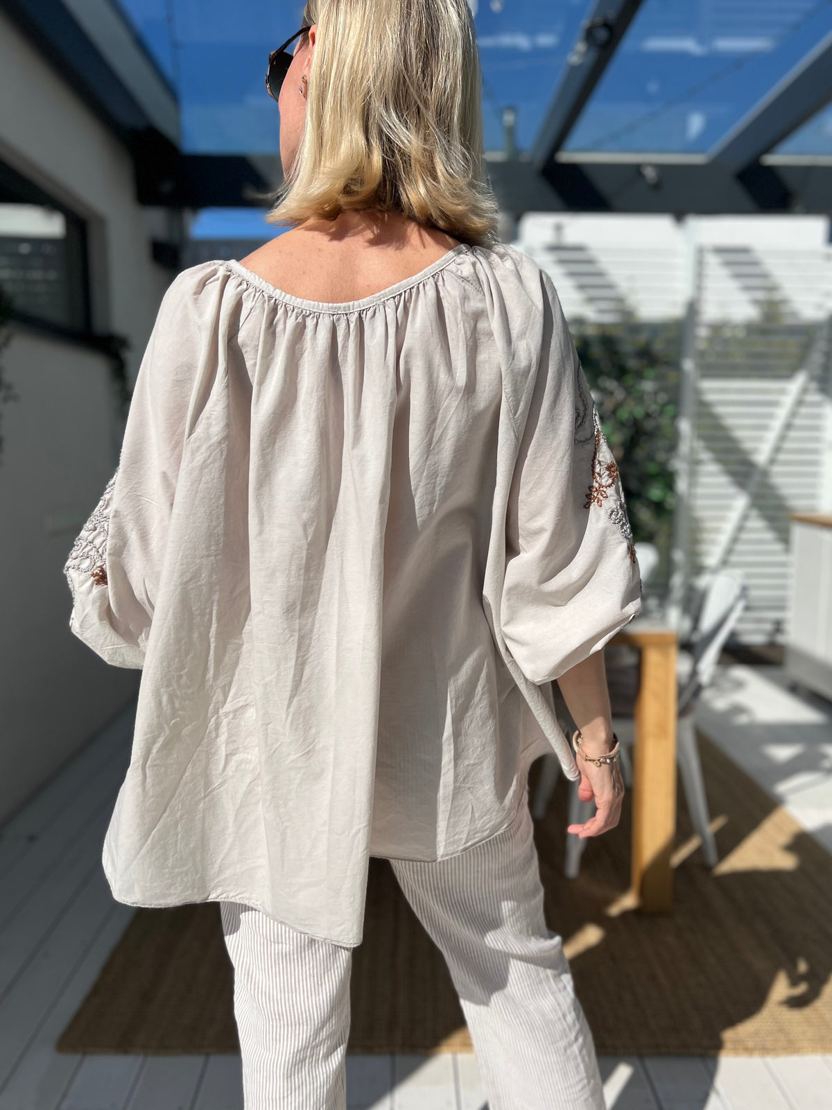 Sarah -oversizepusero, kitti