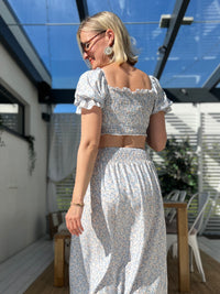 Pretty set, light blue