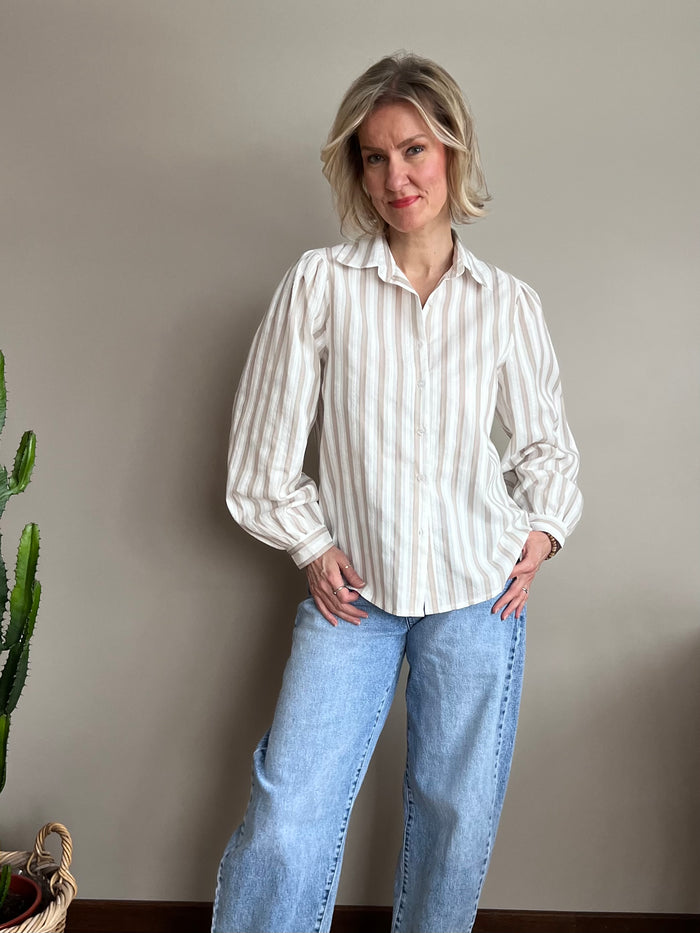 Carita -kauluspaita, vaalea taupe