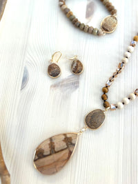 Carina -korvakorut, ruskea