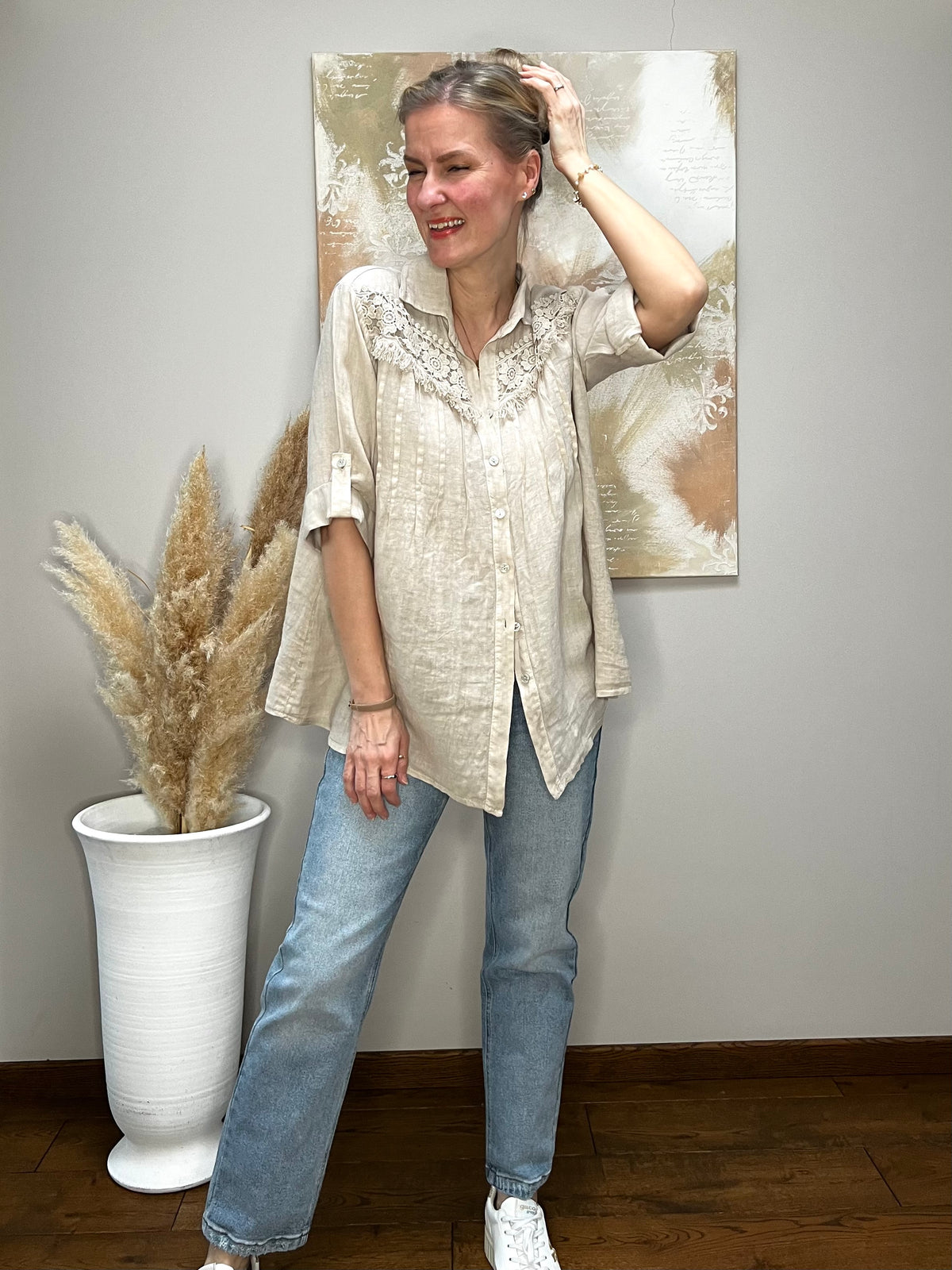 Lacy linen shirt, sand