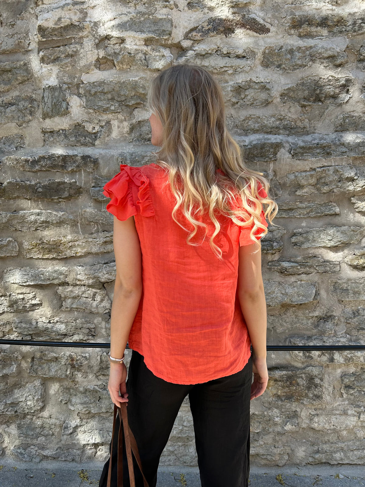 Cassandra -pellavaröyhelötoppi, coral