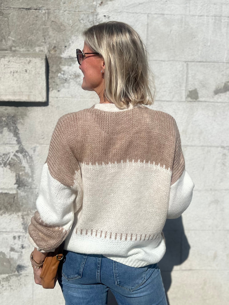 Bella -neuletakki, tumma beige