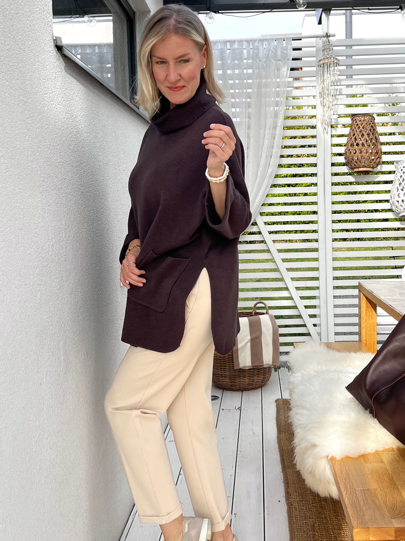 Claudie -neule, tummanruskea