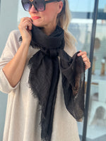 Joanna scarf, black