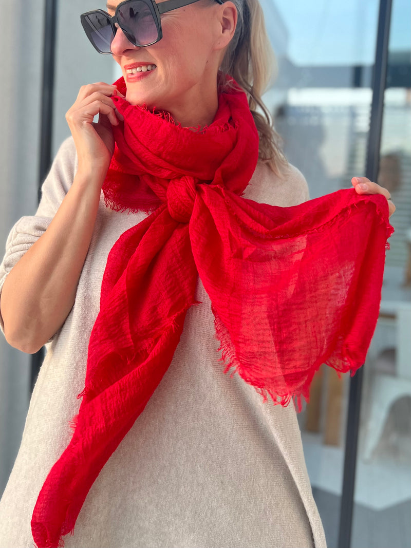 Joanna scarf, red