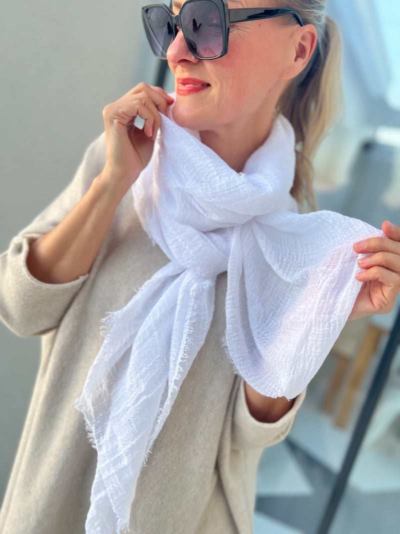 Joanna scarf, white