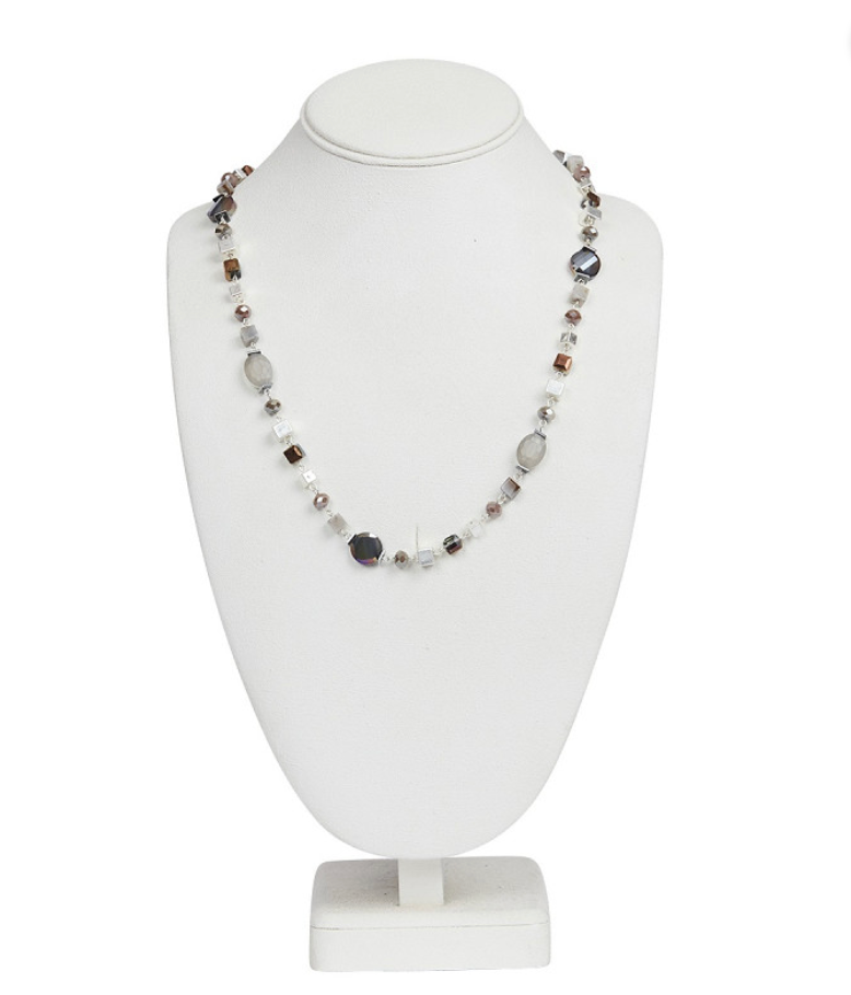 Livia necklace, gray