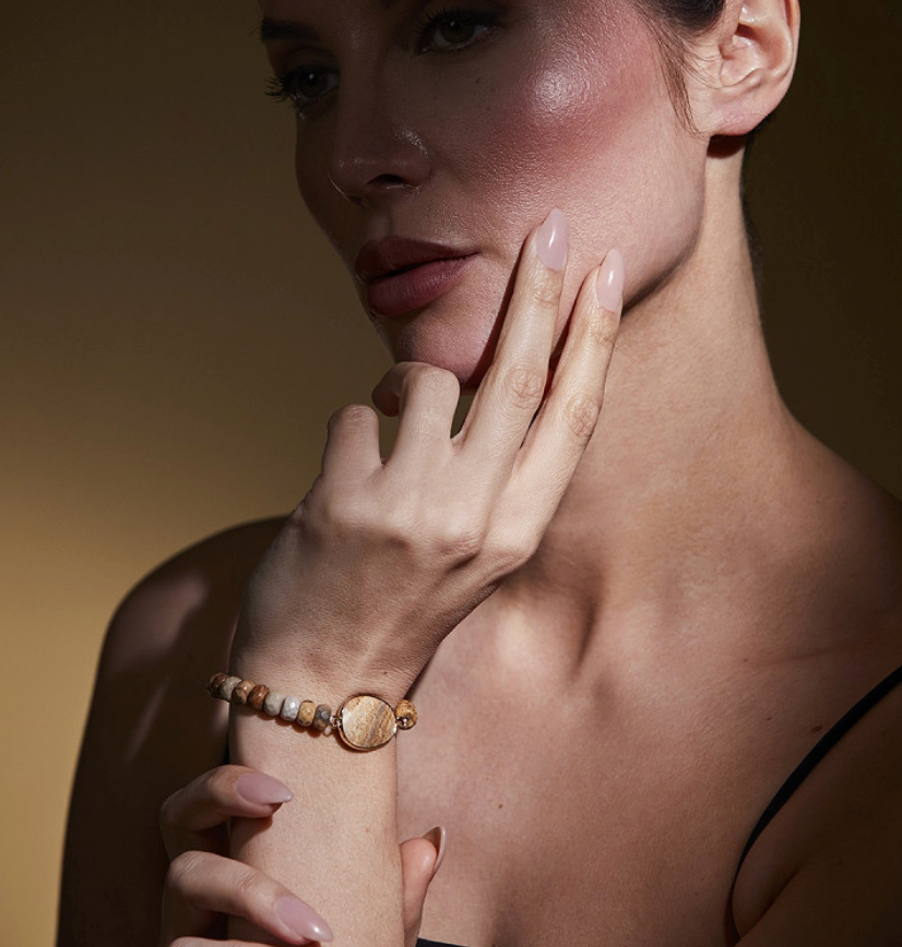 Carina bracelet, brown