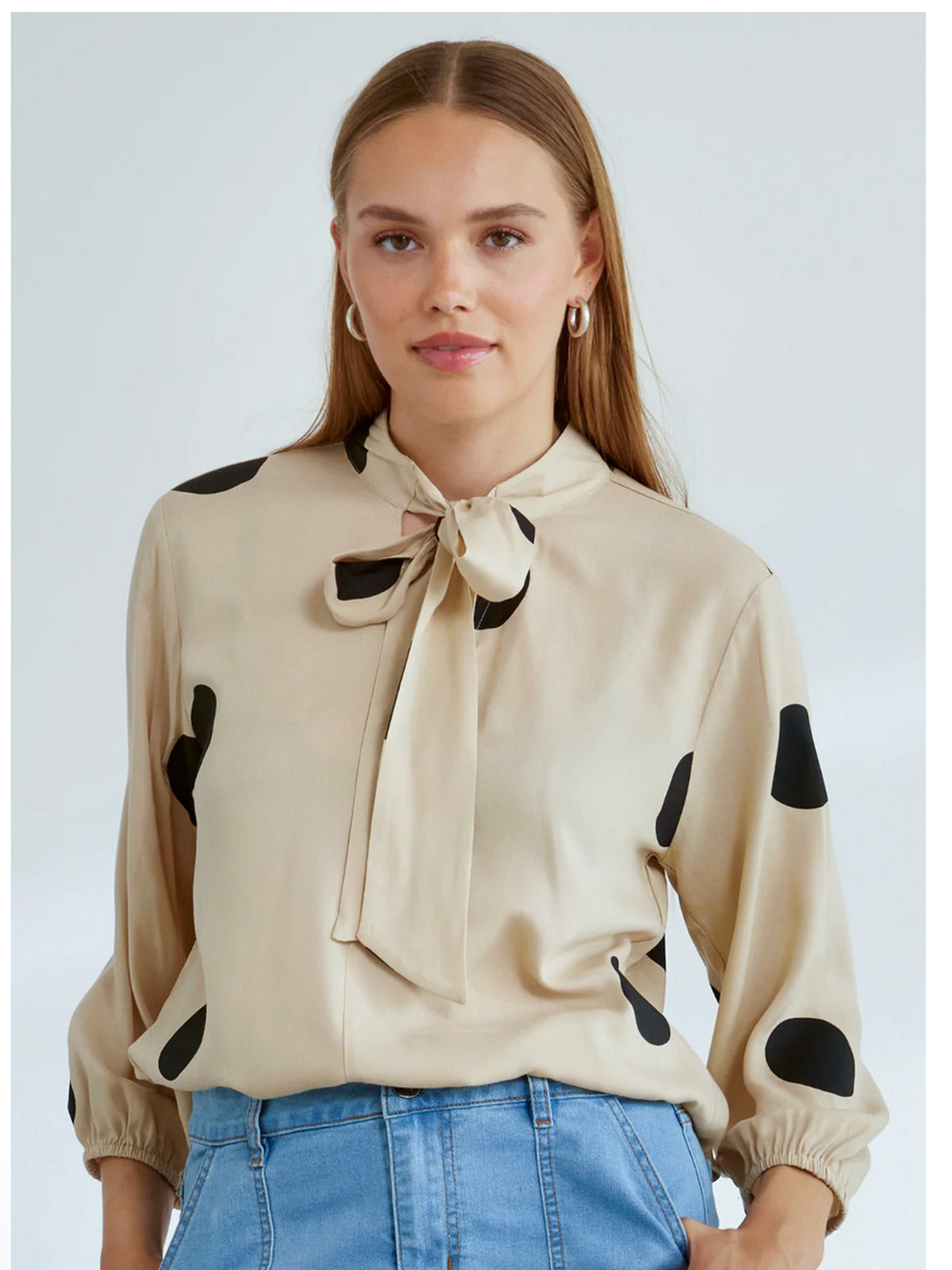 Kaila -pusero, chateau