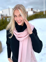 Linsey merino wool scarf, pink