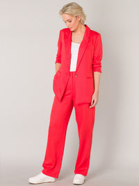 Iliavana -bleiseri, coral