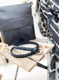 Nibe -punosvyö, musta