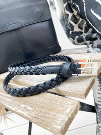 Nibe -punosvyö, musta