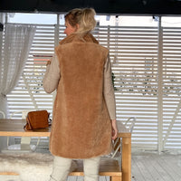 Teddy vest, camel