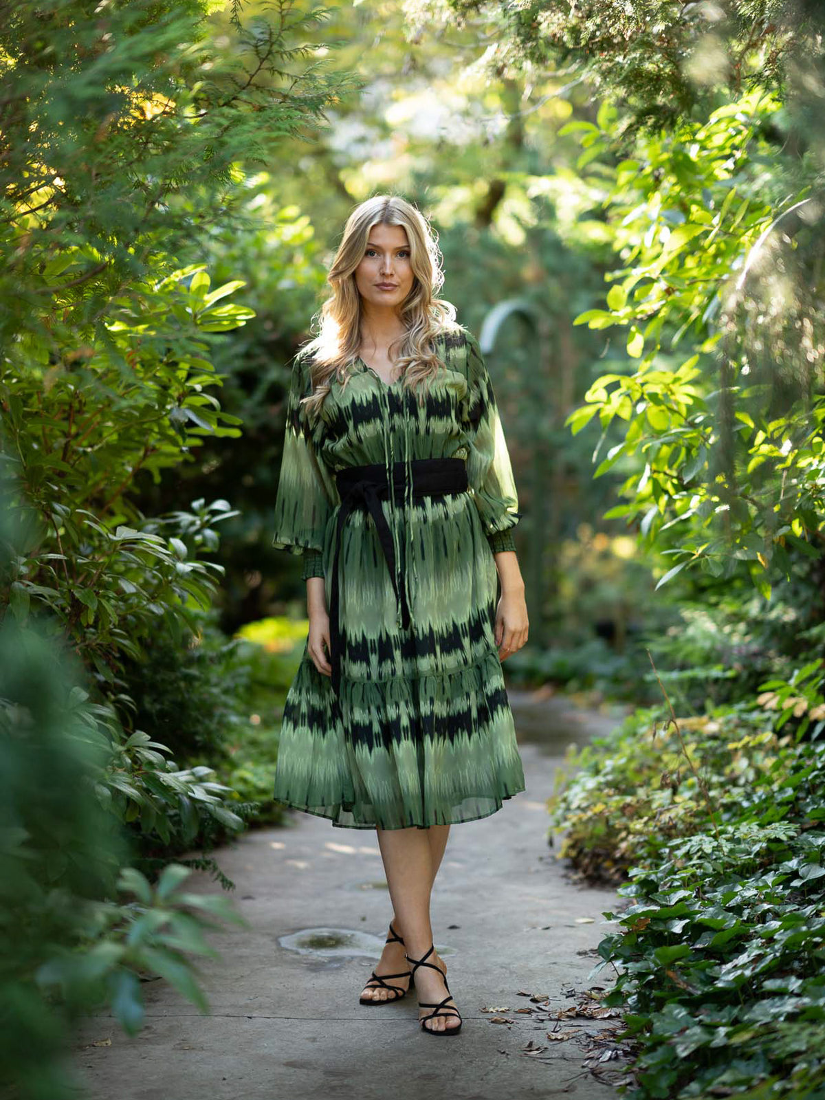 Kelly dress, spring green / black