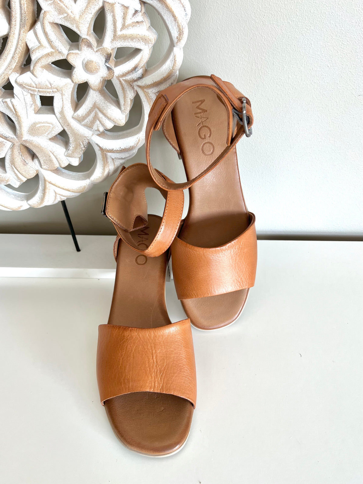 Mago -sandaletit, coconut